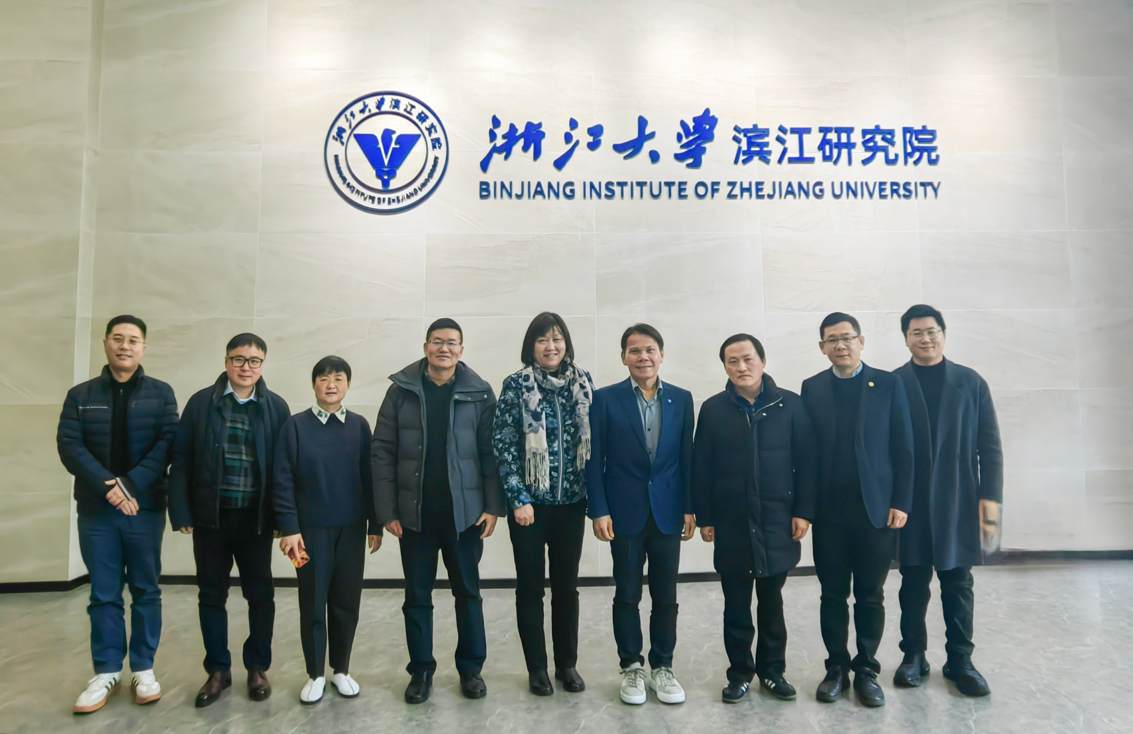 科研进展 | 智能医疗技术与装备研究中心自研项目顺利通过结项评审